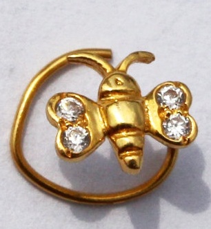 Dizainerio aukso nosies smeigtukas su deimantiniais akmenimis