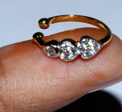 Nepradurtas nosies žiedas pagamintas iš 22 kt aukso