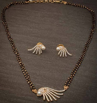 Perlų ir deimantų mangalsutros rinkinys