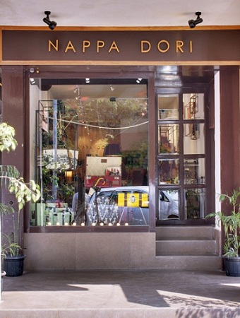 „Nappa Dori Boutique“ Delyje