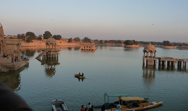gadisar-lake_jaisalmer-turist-yerler