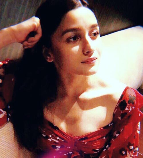 Alia Bhatt Makyajsız 3