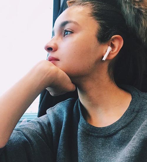 Alia Bhatt Makyajsız 7