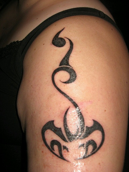 Skorpiono zodiako tatuiruotė moterims ir moterims