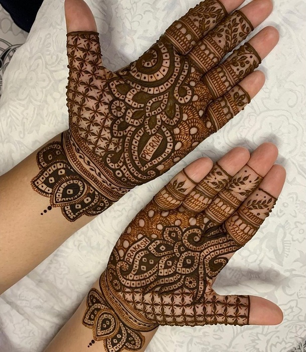 Rajasthani Tasarımcısı Mehandi