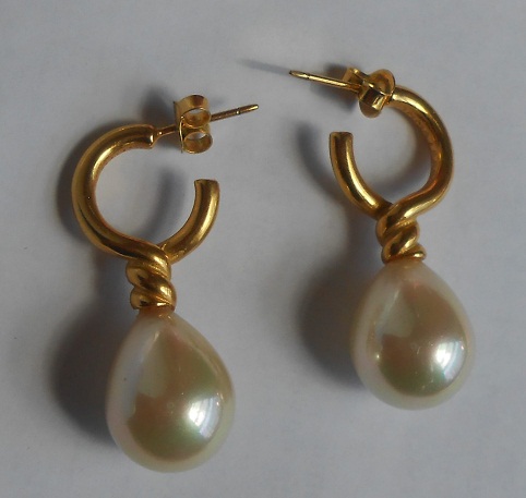 Perlų aukso auskarų dizainas 2 g