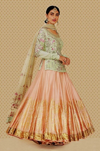 Trumpas Kurta su Lehenga
