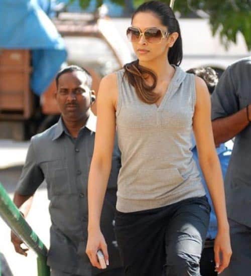Deepika Padukone Makyajsız 15