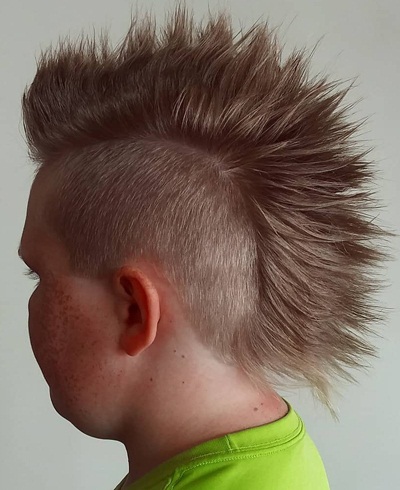 Nauji „Spike“ plaukų stiliaus vyrai