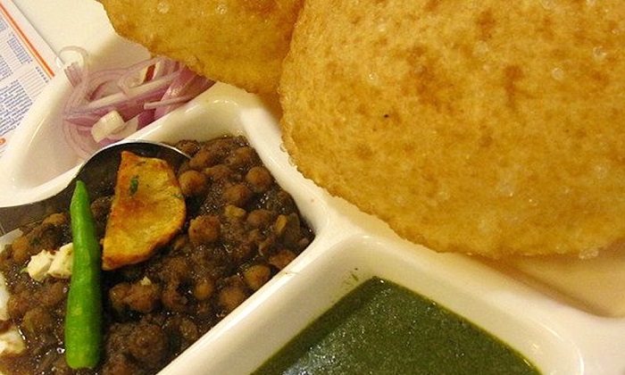populiarus Indijos gatvės maistas