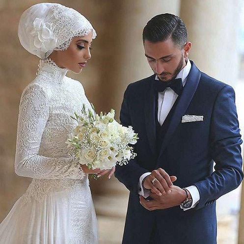 Siuvinėtas vestuvių hidžabas
