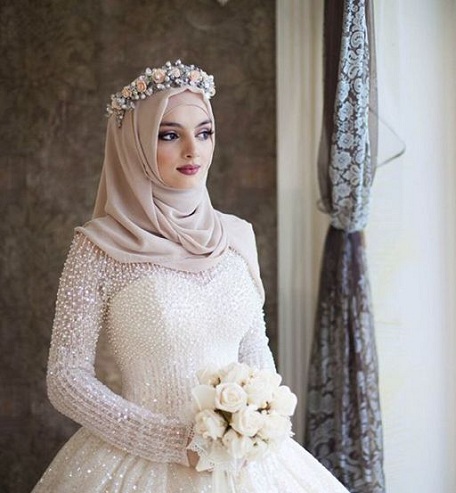 Hijab vestuvinė suknelė