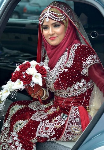 Azijos stiliaus vestuvių hidžabas