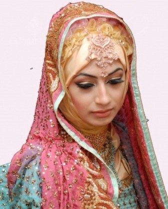 Arabų vestuvių hidžabas