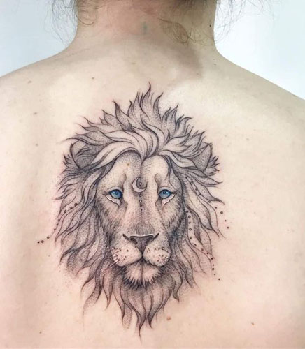 Liūto tatuiruočių dizainas moterims