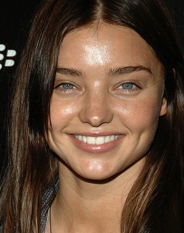 Miranda Kerr be makiažo 1