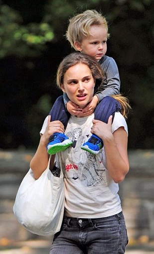 natalie portman makyajsız 11