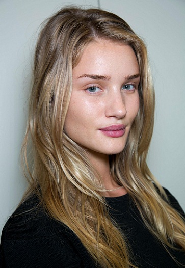 Makyajsız Rosie Huntington Whiteley2