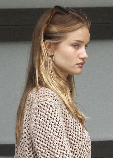 Makyajsız Rosie Huntington Whiteley6