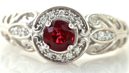 Senovinis rubino žiedas vestuvėms