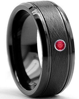 Volframo vestuvių žiedas su akmeniu Ruby