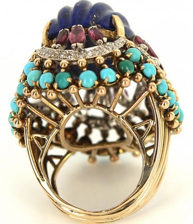 Turkio spalvos žiedas su rubino brangakmeniais