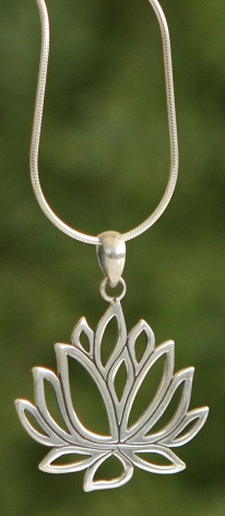 Lotus Kolye Gümüş Takı