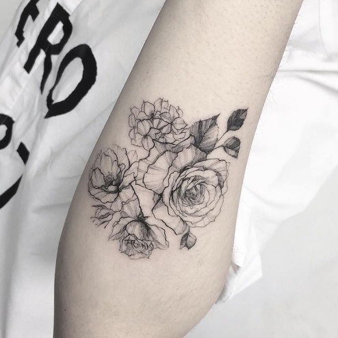 „Rose Line“ darbo tatuiruotė