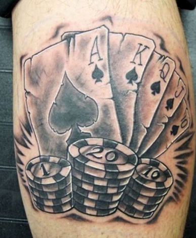 Pokerio kortelės tatuiruotės dizainas