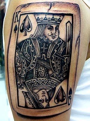 Kral kart dövme tasarımı