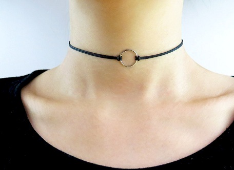 „Hoop“ pakabukas „Choker“