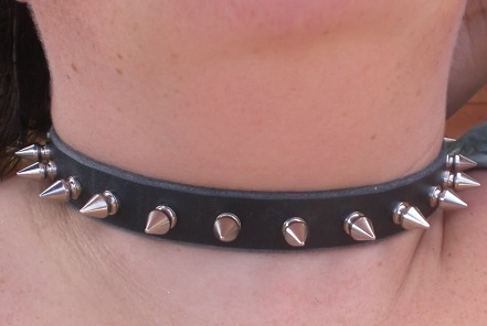 Spike Choker mergaitėms