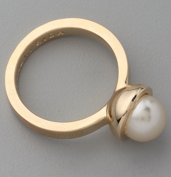 Auksinis vieno perlo žiedas