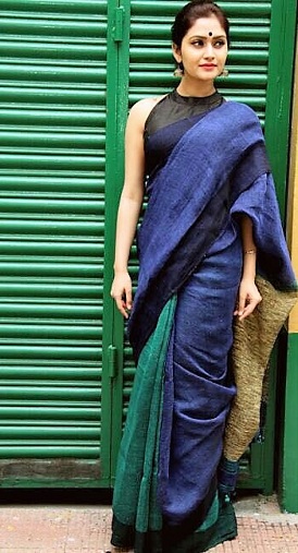 El dokuması Keten Sarees