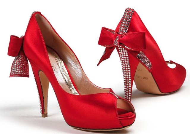 Raudoni vestuviniai batai