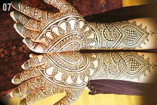 Marwari Mehndi kuria visas rankas