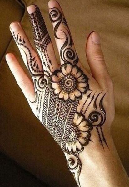 Gražus „Marwari Mehendi“ dizainas