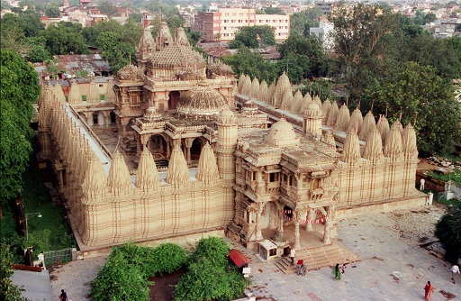 Hutheesing Jain Tapınağı