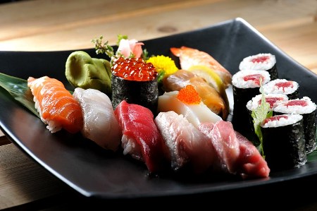 Hamileliğin İlk Ayında Kaçınılması Gereken Yiyecekler Sushi