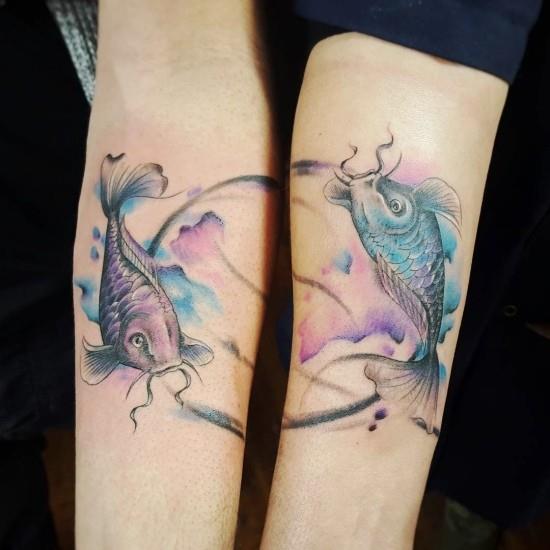 170 δημιουργικές ιδέες τατουάζ αδελφών και εμπνεύσεις koi fish πολύχρωμος κύκλος