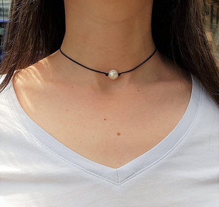 „Modish One Pearl Choker“