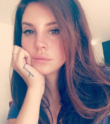 Lana Del Rey Makyajsız 3