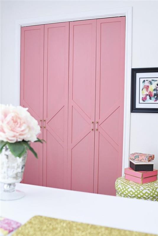 ενσωματωμένες ντουλάπες λειτουργική ενσωματωμένη ντουλάπα σε ροζ χρώμα