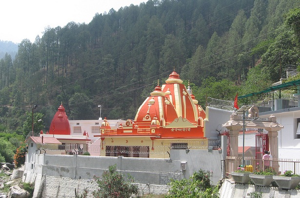 kainchi-dham_nainital-tourist-places