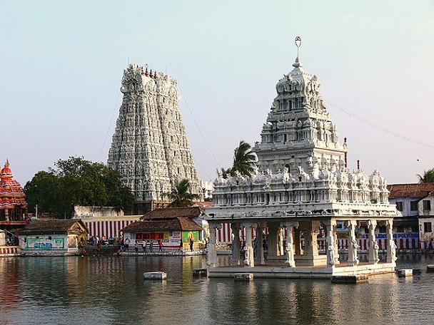 Suchindram-temple_kanyakumari-turist-yerler