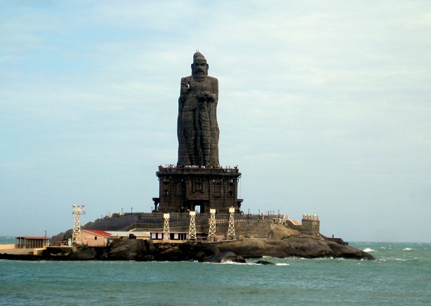 thiruvalluvar-heykel_kanyakumari-turist-yerler