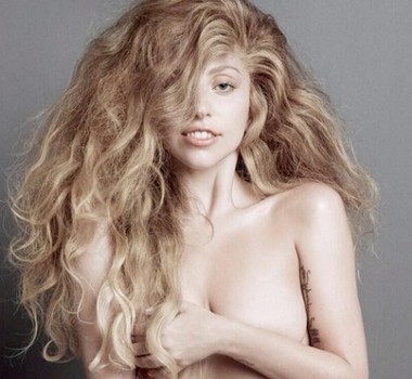 Lady Gaga makyajsız 18