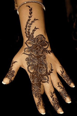 Mehendi dizainas festivaliams