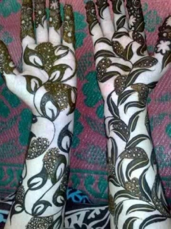 Mehndi dizainas Raksha Bandhan