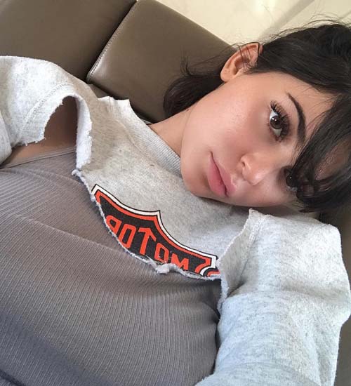 Kylie Jenner Makyajsız 14